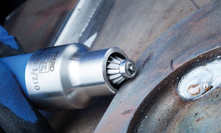 Definierte Kantenbearbeitung mit der Zahnung EDGE in nur einem Arbeitsschritt.