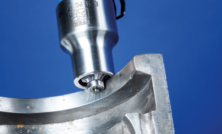 Verrundungsfrässtifte zum Erzeugen exakter Radien (3 mm-Außenradien).