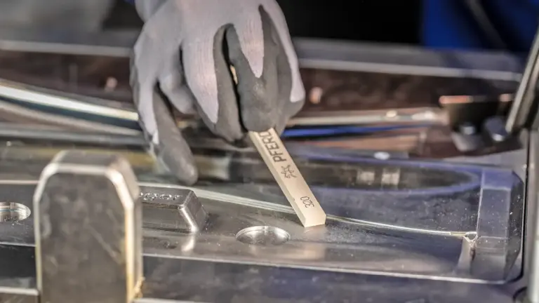 Grinding and polishing stones