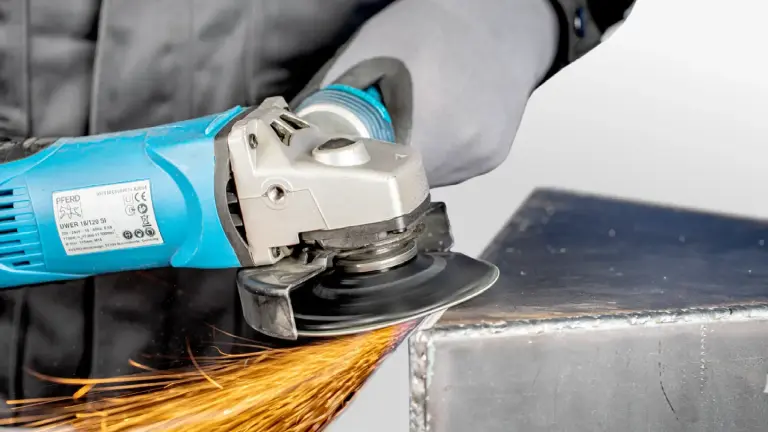 Fine grinding and polishing tools