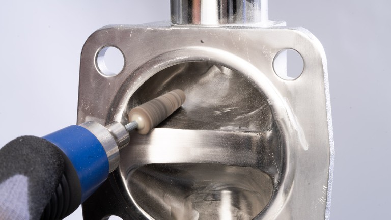 Flexibility for challenging work on surfaces